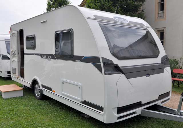 CARAVELAIR-2014-1.jpg