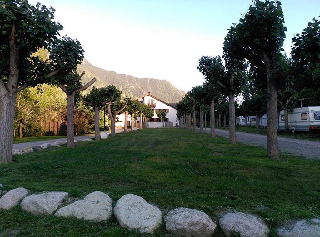 AIGUESTORTES 4