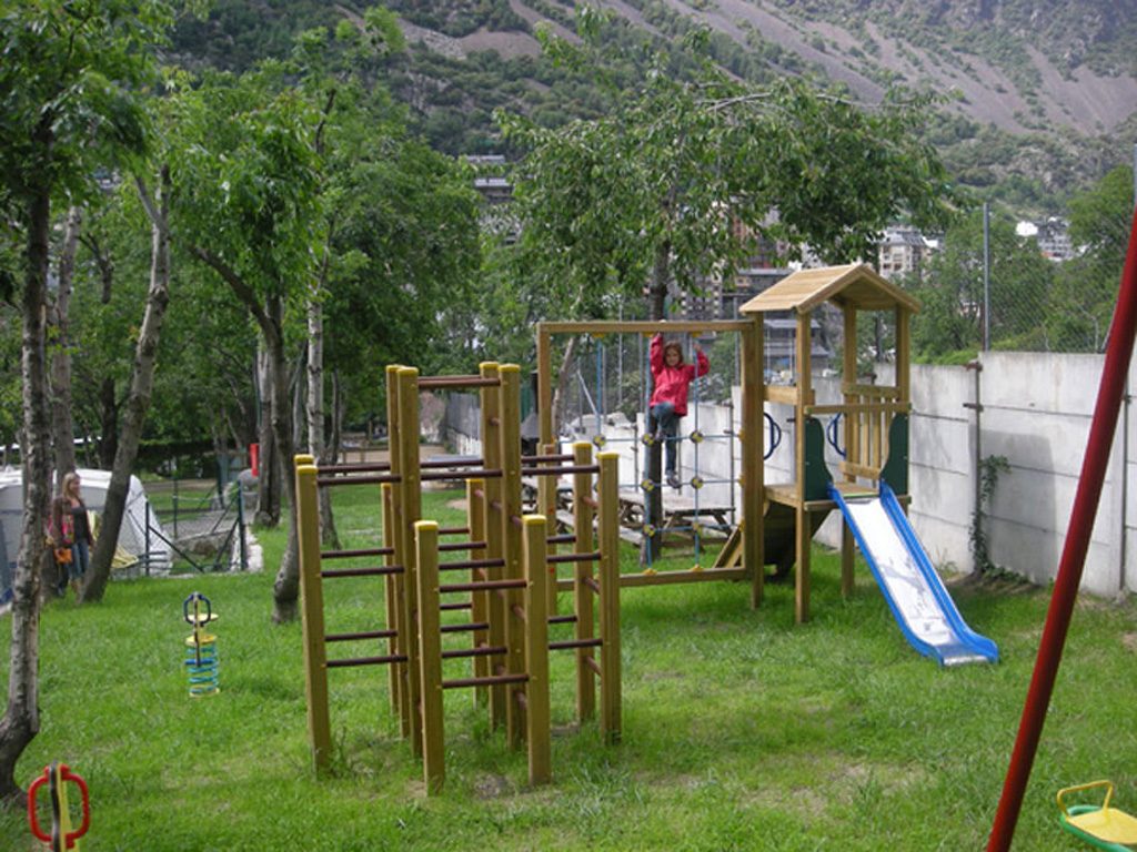 Valira 13