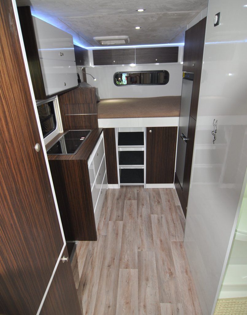 autocaravana cabrio 4