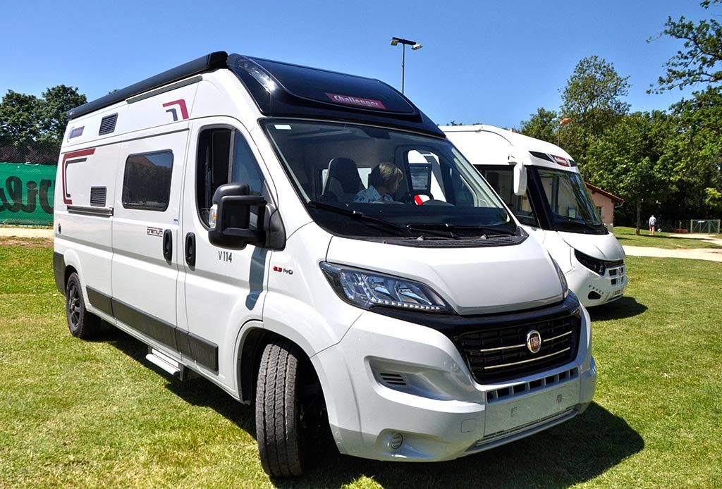campers challenger 2020 12