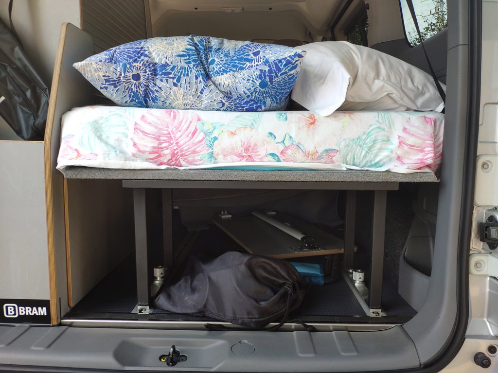 Nissan e-NV200 Camper