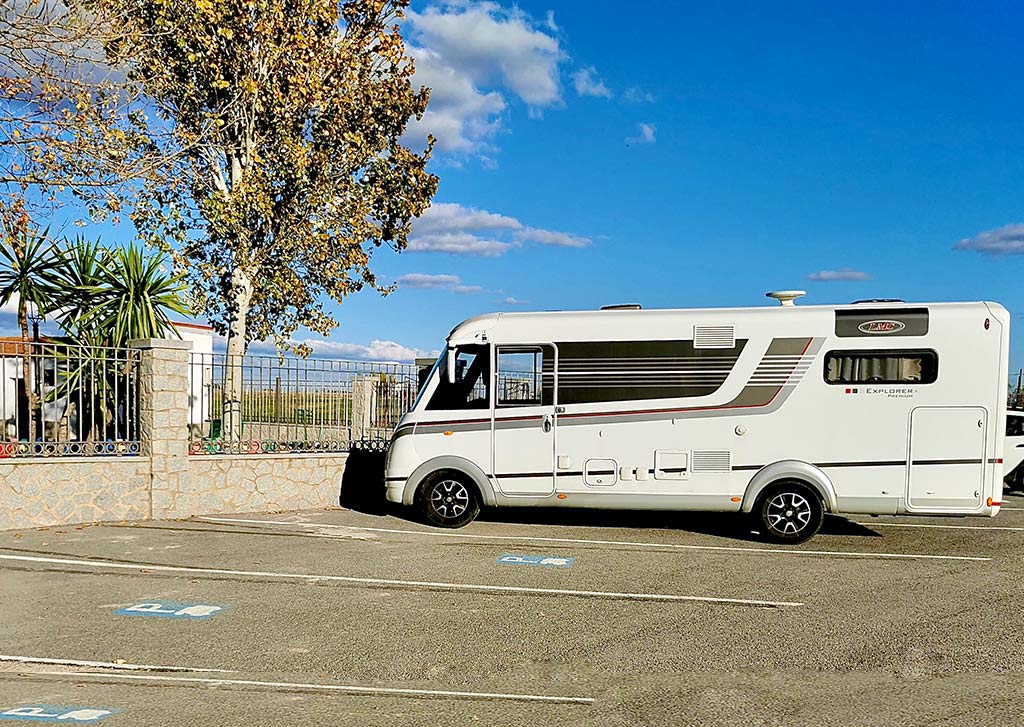 area autocaravanas villanueva del duque encaravanna